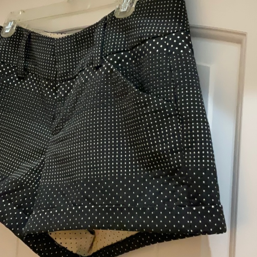 Alice + Olivia Cady cuff shorts 10 - Picture 3 of 9